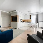 Bielany Spacious By Bookinghost Appartement *