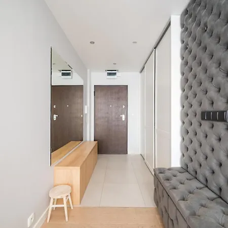 Bielany Spacious By Bookinghost Warszawa
