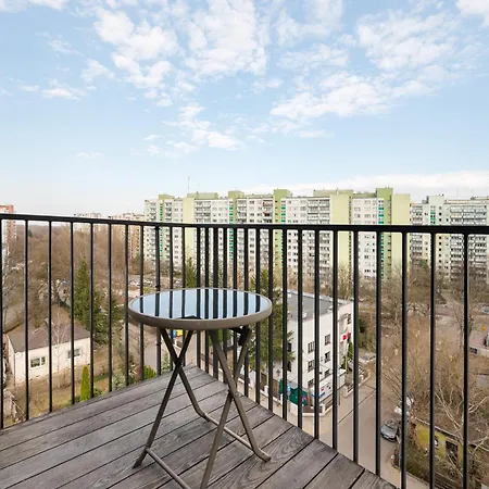 Apartment Bielany Spacious By Bookinghost *